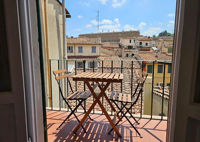 Santo Spirito Terrace Apartment With A View