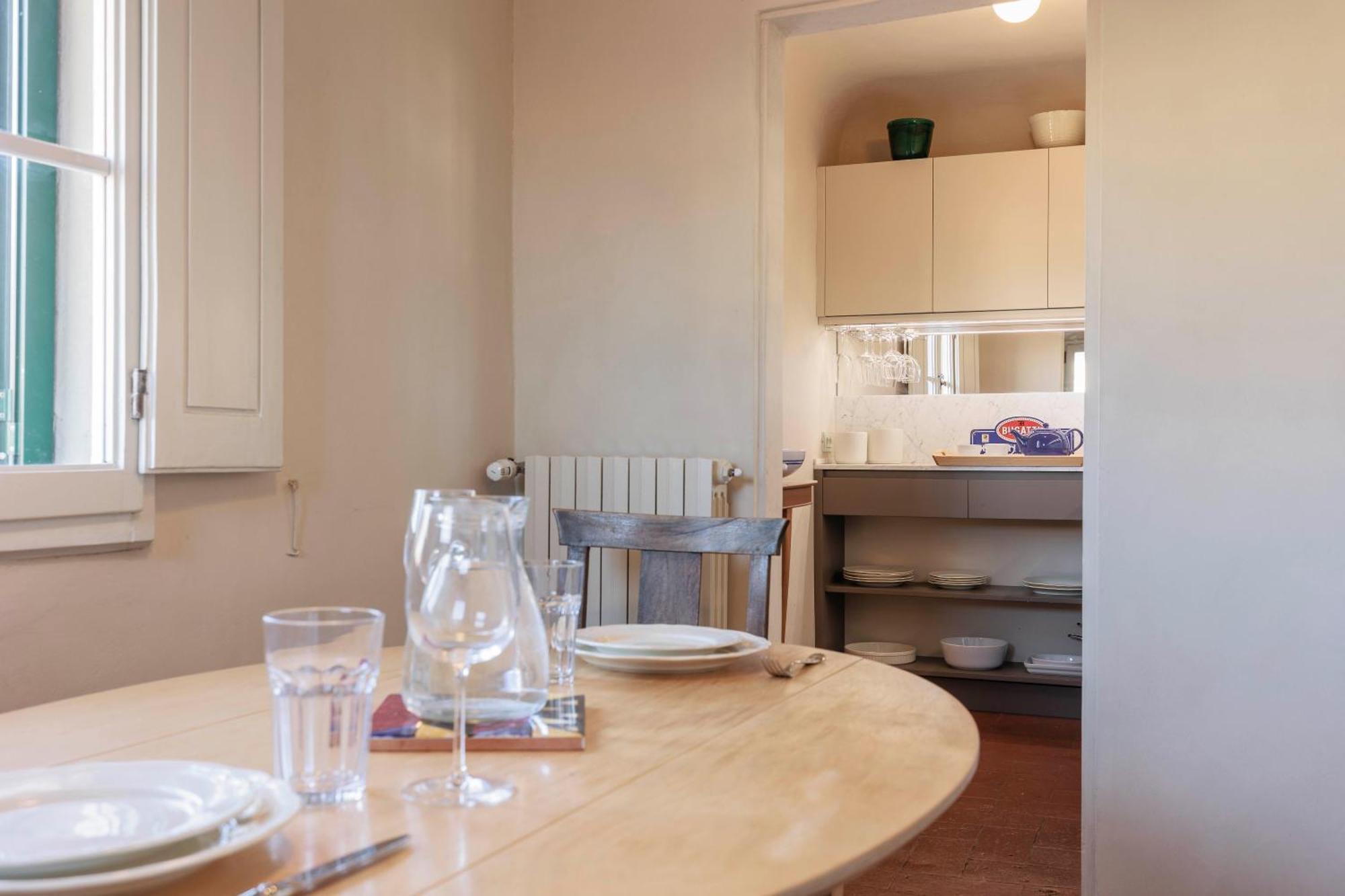 Santo Spirito View Apartment Florenz